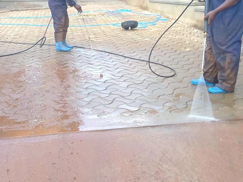 outdoor-paver-cleaning-service