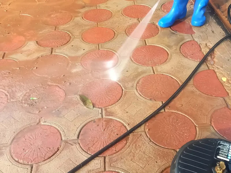 Pressure washing 1 (2)